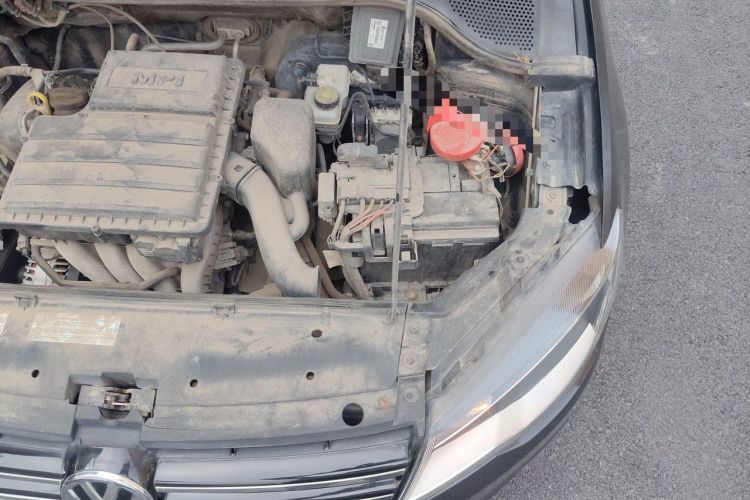 Used Volkswagen Jetta 2013 1.6L Manual Comfort Model Engine Bay Left