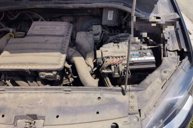 Used Volkswagen Jetta 2013 1.6L Automatic Comfort Model Engine Bay Left