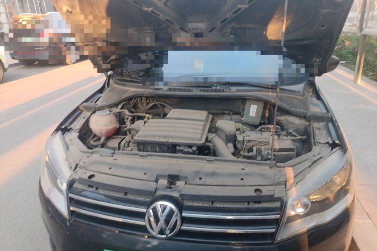 Used Volkswagen Jetta 2013 1.6L Automatic Luxury Model Engine Bay