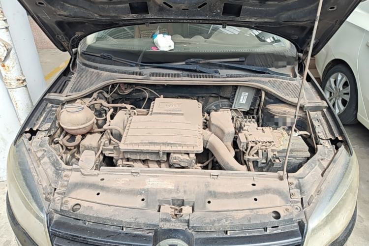 Used Volkswagen Jetta 2013 1.4L Manual Fashion Model Engine Bay