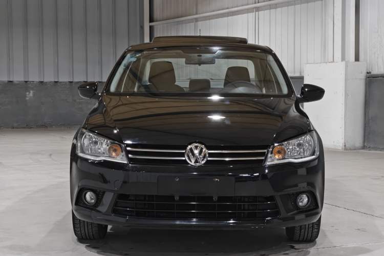 Used Volkswagen Jetta 2013 1.6L Automatic Comfort Model Exterior 2