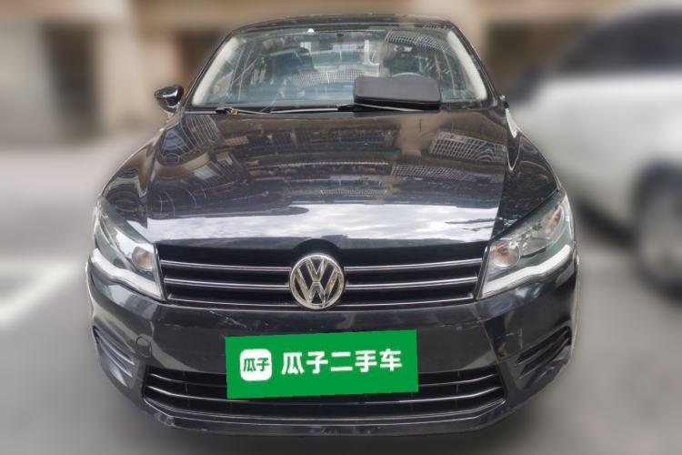 Used Volkswagen Jetta 2013 1.6L Manual Fashion Edition Front