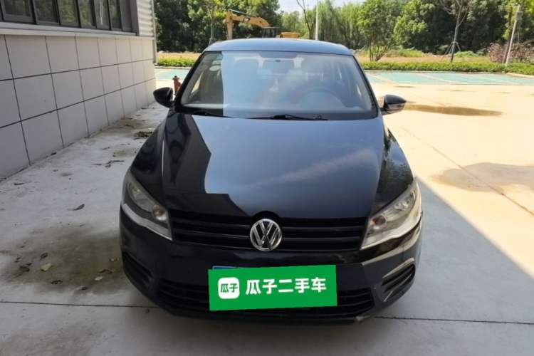 Used Volkswagen Jetta 2013 1.4L Manual Fashion Model Front