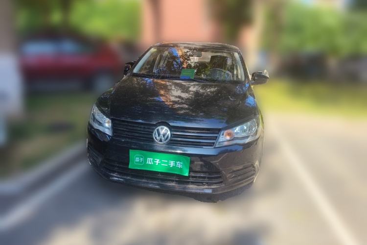 Used Volkswagen Jetta 2013 1.6L Manual Fashion Edition Front