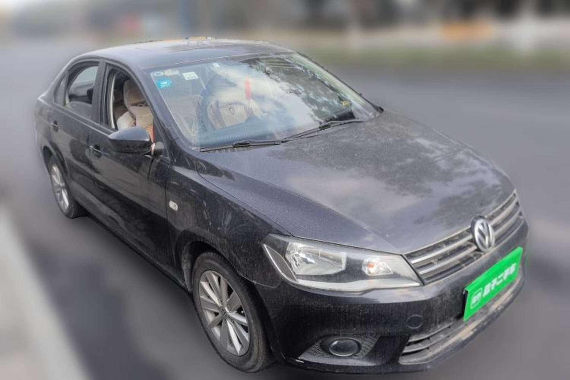 Used Volkswagen Jetta 2013 1.6L Manual Comfort Model Front Right 45 Deg