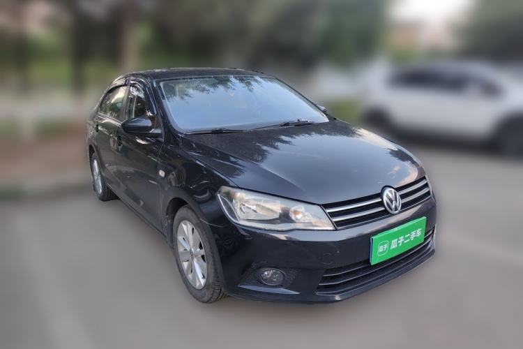 Used Volkswagen Jetta 2013 1.6L Manual Comfort Model Front Right 45 Deg
