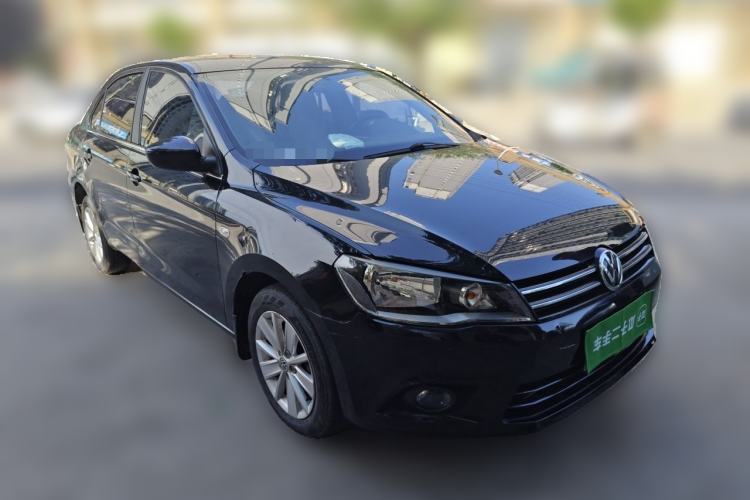Used Volkswagen Jetta 2013 1.6L Manual Comfort Model Front Right 45 Deg