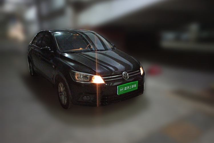 Used Volkswagen Jetta 2013 1.6L Manual Comfort Model Front Right 45 Deg