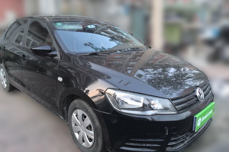 Used Volkswagen Jetta 2013 1.4L Manual Fashion Model Front Right 45 Deg