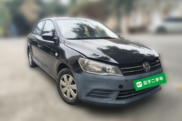 Used Volkswagen Jetta 2013 1.6L Automatic Fashion Model Front Right 45 Deg