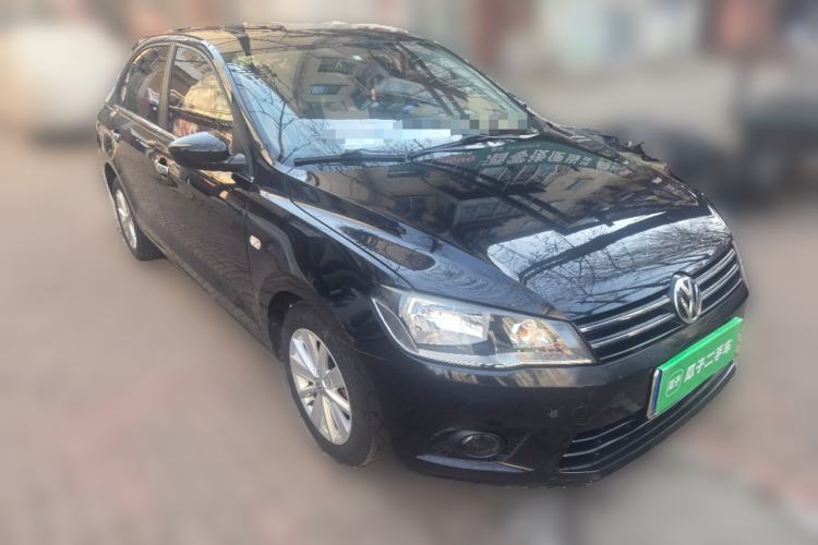Used Volkswagen Jetta 2013 1.6L Manual Comfort Model Front Right 45 Deg