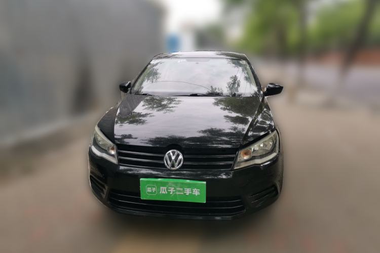 Used Volkswagen Jetta 2013 1.6L Manual Fashion Edition Front