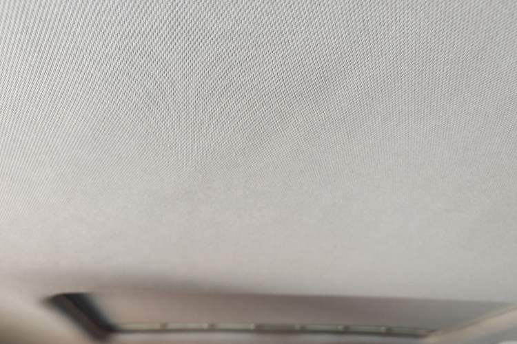 Used Volkswagen Jetta 2013 1.6L Manual Comfort Model Headliner