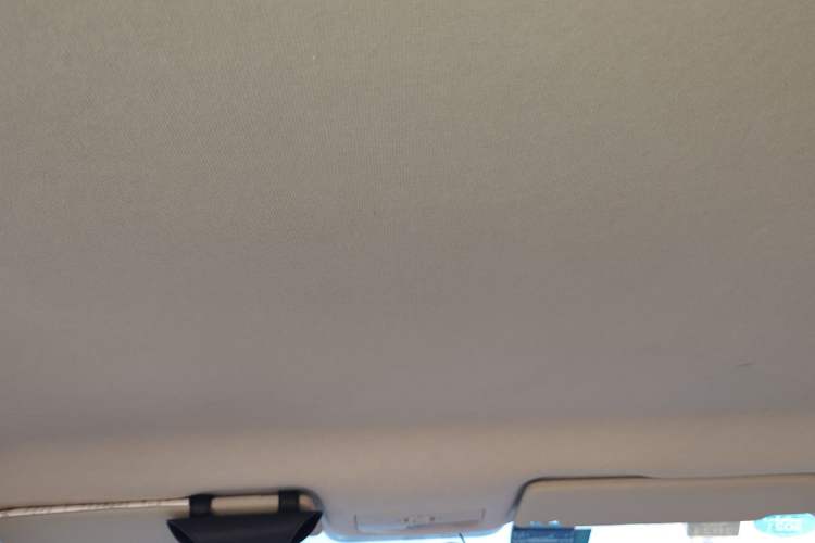 Used Volkswagen Jetta 2013 1.6L Manual Fashion Edition Headliner