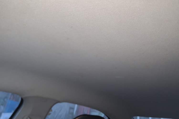 Used Volkswagen Jetta 2013 1.4L Manual Fashion Model Headliner