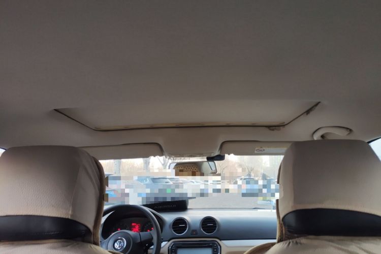 Used Volkswagen Jetta 2013 1.6L Manual Comfort Model Headliner