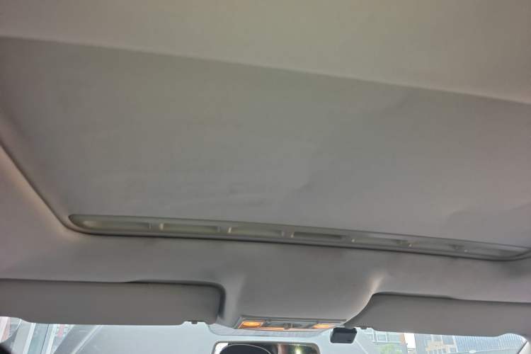 Used Volkswagen Jetta 2013 1.6L Automatic Comfort Model Headliner