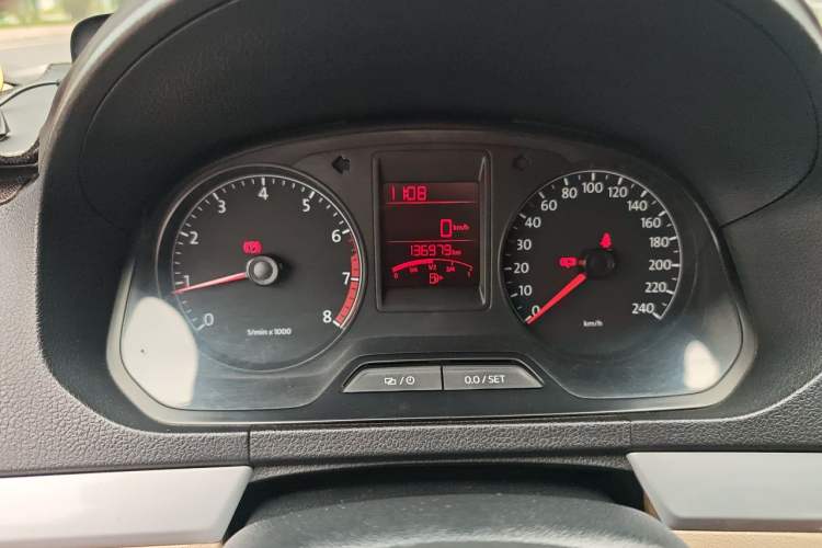 Used Volkswagen Jetta 2013 1.6L Manual Comfort Model Instrument Cluster
