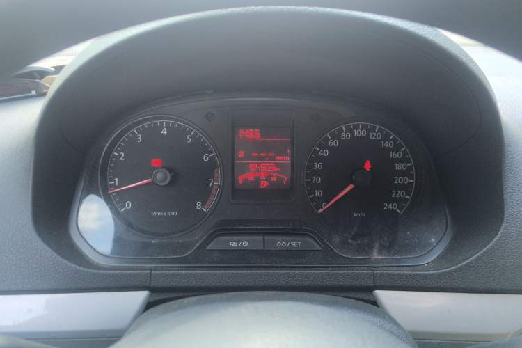Used Volkswagen Jetta 2013 1.6L Manual Comfort Model Instrument Cluster