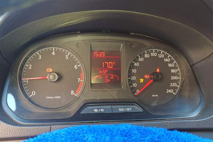 Used Volkswagen Jetta 2013 1.6L Manual Fashion Edition Instrument Cluster