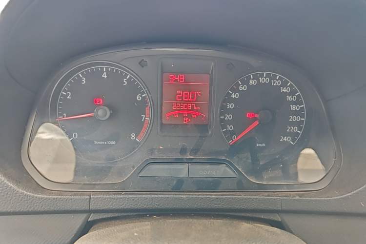 Used Volkswagen Jetta 2013 1.4L Manual Fashion Model Instrument Cluster