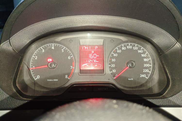 Used Volkswagen Jetta 2013 1.6L Automatic Comfort Model Instrument Cluster