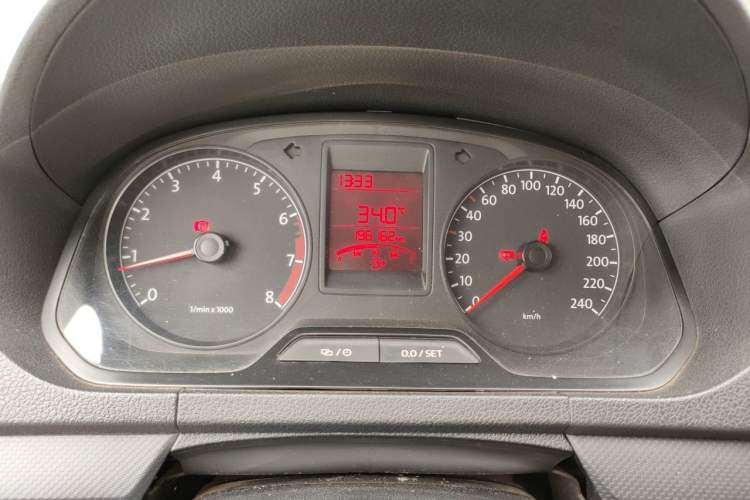 Used Volkswagen Jetta 2013 1.6L Manual Fashion Edition Instrument Cluster