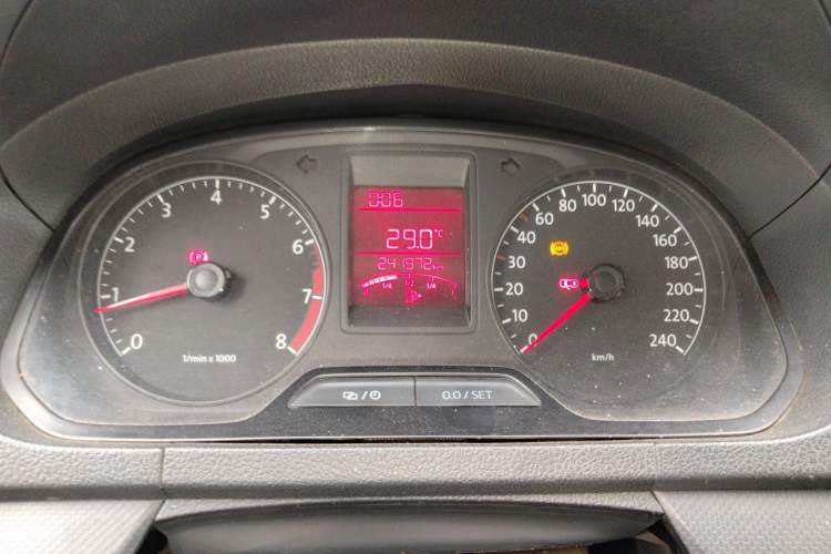 Used Volkswagen Jetta 2013 1.6L Manual Fashion Edition Instrument Cluster