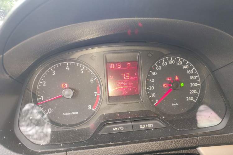 Used Volkswagen Jetta 2013 1.6L Automatic Comfort Model Instrument Cluster