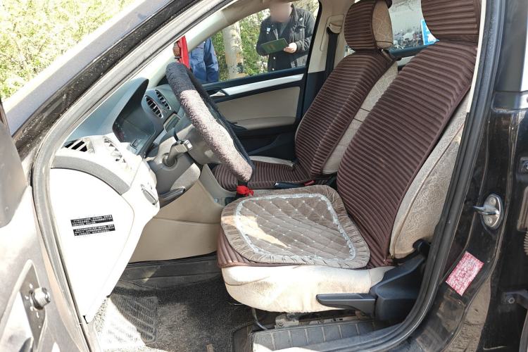 Used Volkswagen Jetta 2013 1.6L Manual Comfort Model Left Front Seat