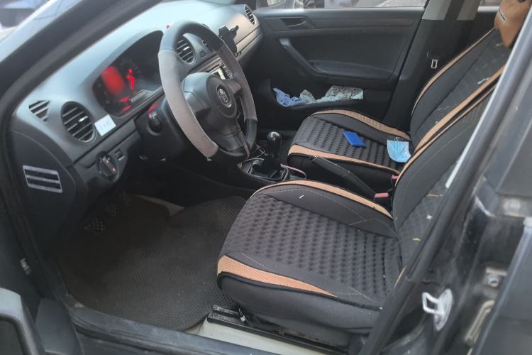Used Volkswagen Jetta 2013 1.4L Manual Fashion Model Left Front Seat