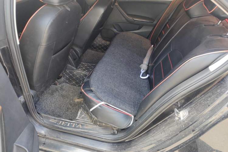 Used Volkswagen Jetta 2013 1.6L Manual Comfort Model Left Rear Seat