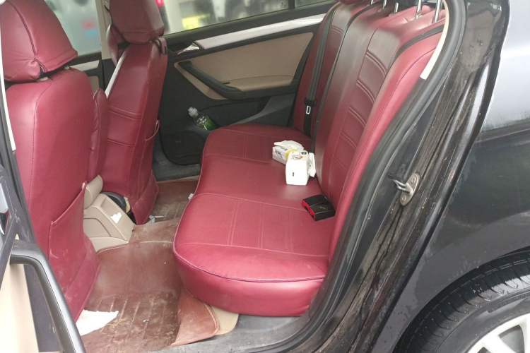 Used Volkswagen Jetta 2013 1.6L Manual Comfort Model Left Rear Seat