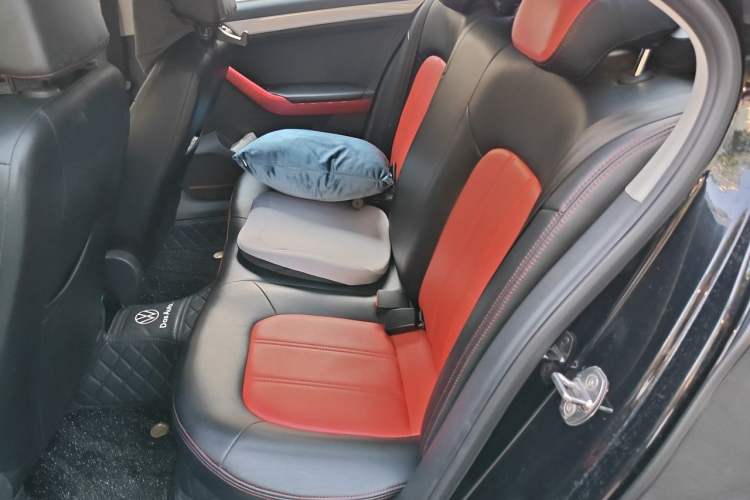 Used Volkswagen Jetta 2013 1.4L Manual Comfort Model Left Rear Seat