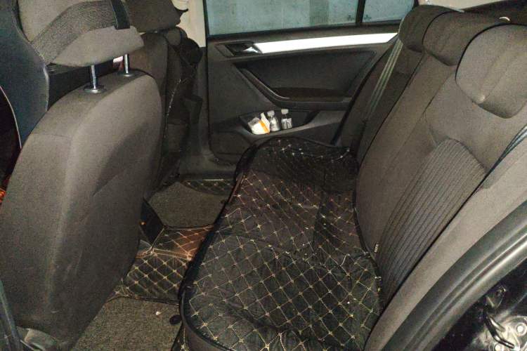Used Volkswagen Jetta 2013 1.6L Automatic Comfort Model Left Rear Seat