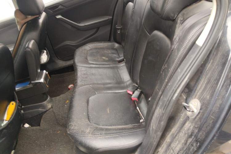 Used Volkswagen Jetta 2013 1.6L Manual Fashion Edition Left Rear Seat