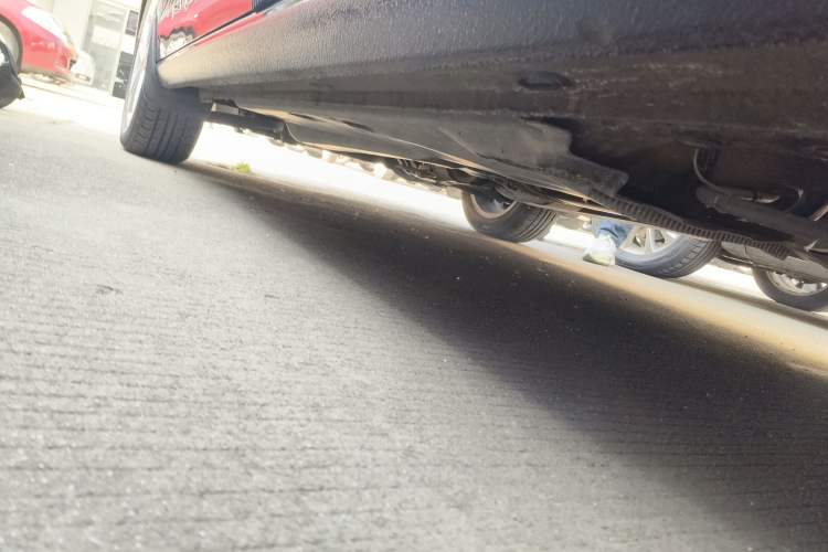Used Volkswagen Jetta 2013 1.6L Automatic Luxury Model Left Side Sill
