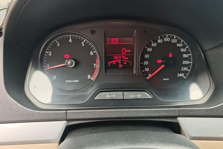 Used Volkswagen Jetta 2013 1.6L Manual Comfort Model Odometer Close Up