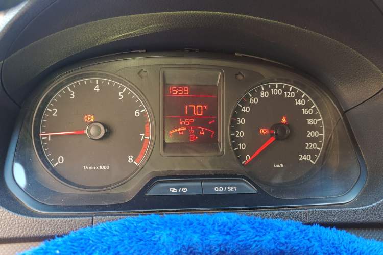 Used Volkswagen Jetta 2013 1.6L Manual Fashion Edition Odometer Close Up
