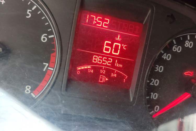 Used Volkswagen Jetta 2013 1.6L Manual Comfort Model Odometer Close Up