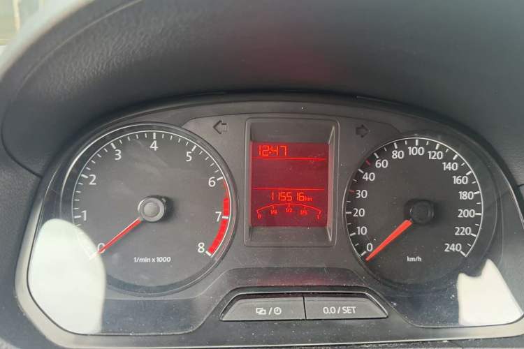 Used Volkswagen Jetta 2013 1.6L Automatic Comfort Model Odometer Close Up