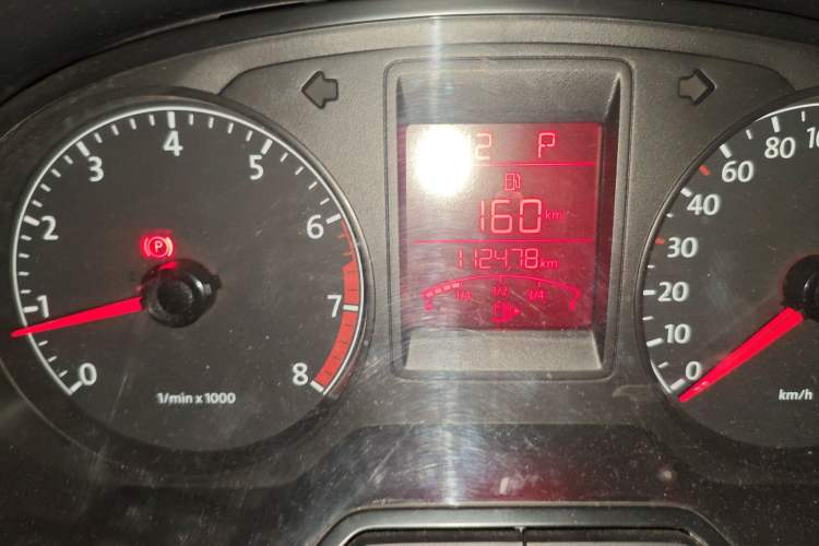 Used Volkswagen Jetta 2013 1.6L Automatic Comfort Model Odometer Close Up