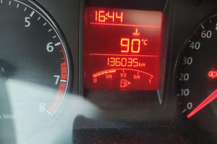 Used Volkswagen Jetta 2013 1.6L Manual Comfort Model Odometer Close Up