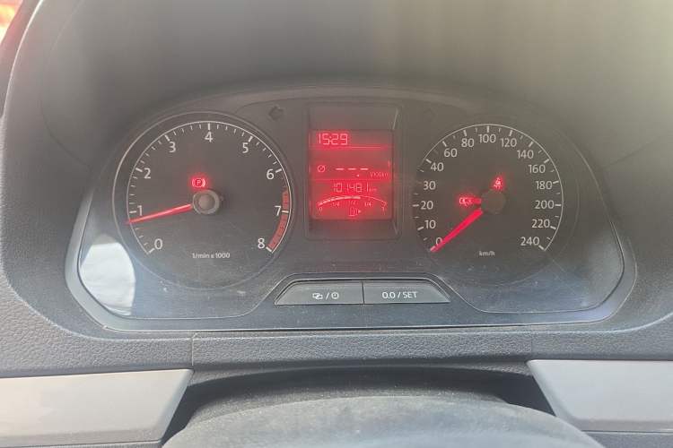 Used Volkswagen Jetta 2013 1.6L Manual Comfort Model Odometer Close Up