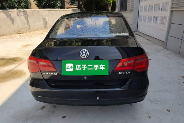 Used Volkswagen Jetta 2013 1.4L Manual Fashion Model Rear