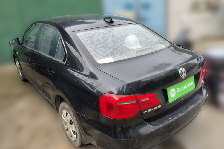 Used Volkswagen Jetta 2013 1.6L Manual Fashion Edition Rear Left 45 Deg