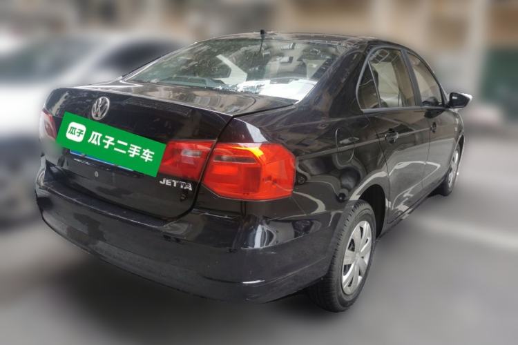 Used Volkswagen Jetta 2013 1.6L Manual Fashion Edition Rear Right 45 Deg