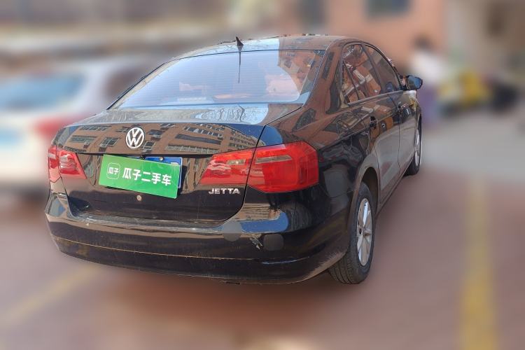 Used Volkswagen Jetta 2013 1.6L Manual Fashion Edition Rear Right 45 Deg