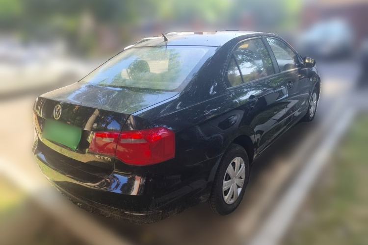 Used Volkswagen Jetta 2013 1.6L Manual Fashion Edition Rear Right 45 Deg