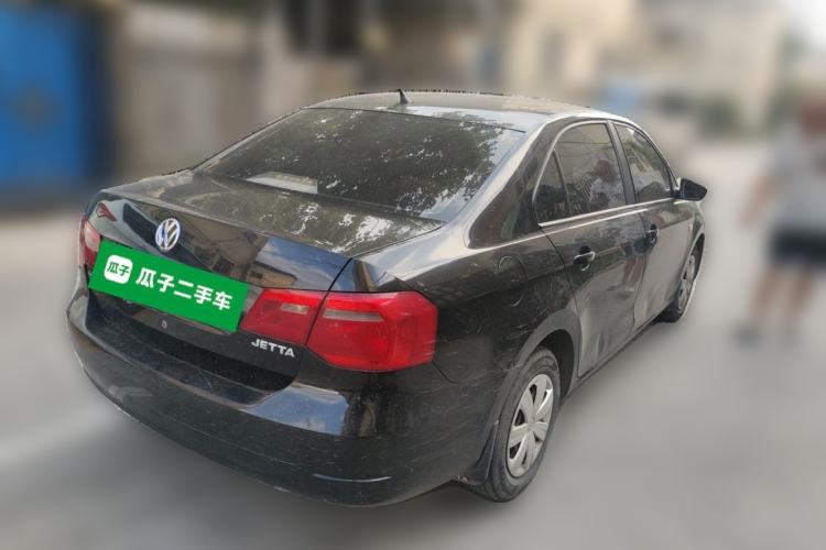 Used Volkswagen Jetta 2013 1.6L Manual Fashion Edition Rear Right 45 Deg